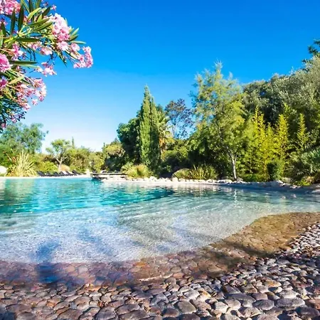 Charmante Maison De A Avec Piscine *