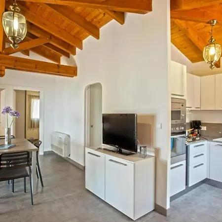 Charmante Maison De A Avec Piscine 펜션