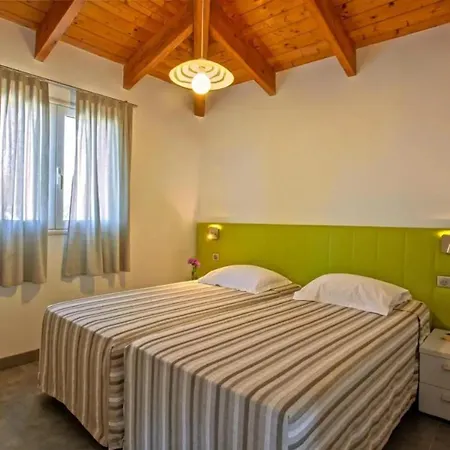 Vakantiehuis Charmante Maison De A Avec Piscine *