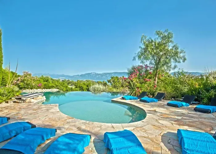 Charmante Maison De à Avec Piscine * Olmeto (Corsica)